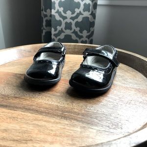 Size 7 black by see Kai run. Brand new